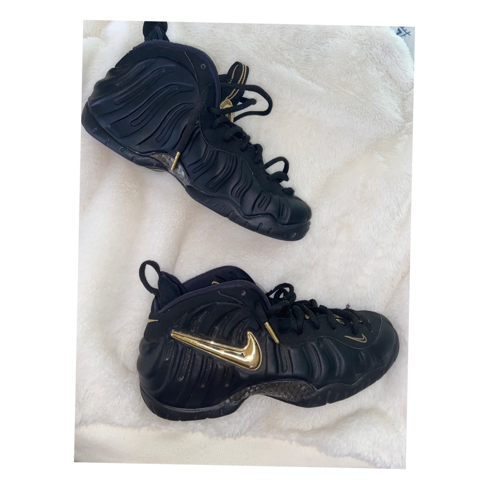 🖤Metallic Gold Foamposite 💛